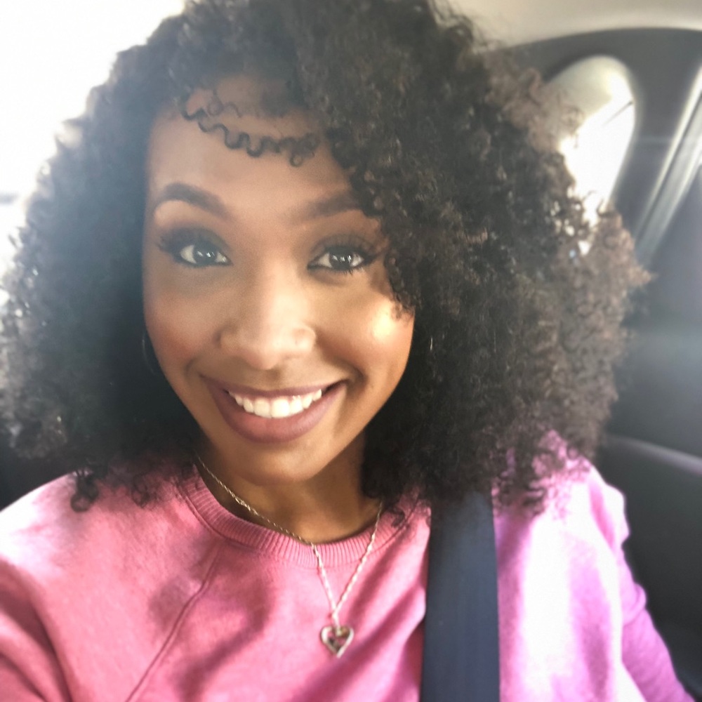 Meet your Posher, Shakia